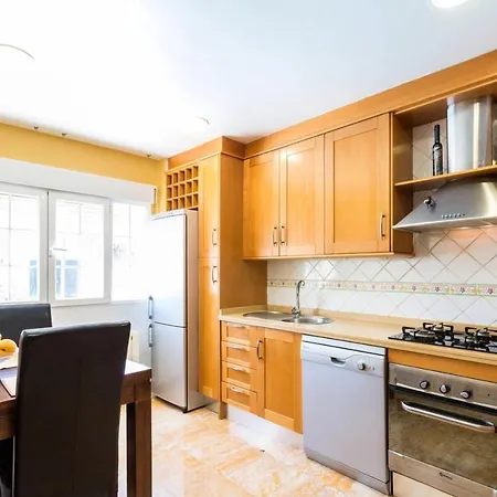 4 Bedrooms With Private Pool Enclosed Garden And Wifi At Granada