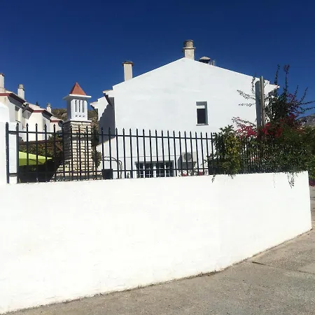 Villa 4 Bedrooms With Private Pool Enclosed Garden And Wifi At *