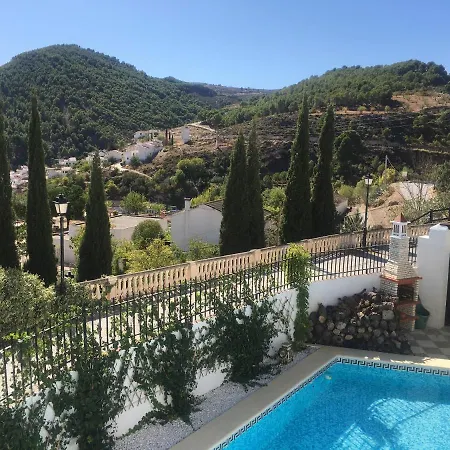 4 Bedrooms With Private Pool Enclosed Garden And Wifi At * Granada