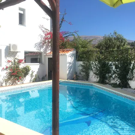 4 Bedrooms With Private Pool Enclosed Garden And Wifi At Villa Granada